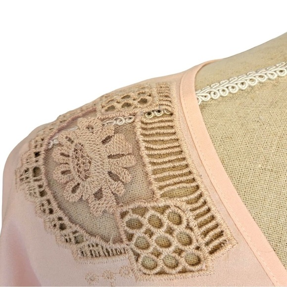 Comme Toi (Anthropologie) Short Sleeve Top with Cut-out Crochet Details in Peach - Picture 6 of 12